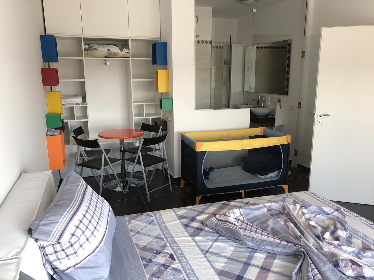 Alba Luxury Apartment Dıraç Dış mekan fotoğraf